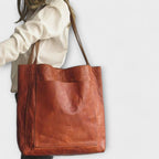 Lidia™ - Elegant and practical handbag