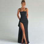 Katarzyna – Elegant Maxi Dress with Straps and Open Back