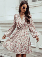 QITI™ - Chic Floral V-Neck Long Sleeve Mini Dress
