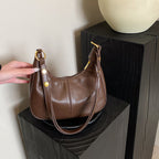 AURELIA™ - Chic Simple Color Zipper Shoulder Bag