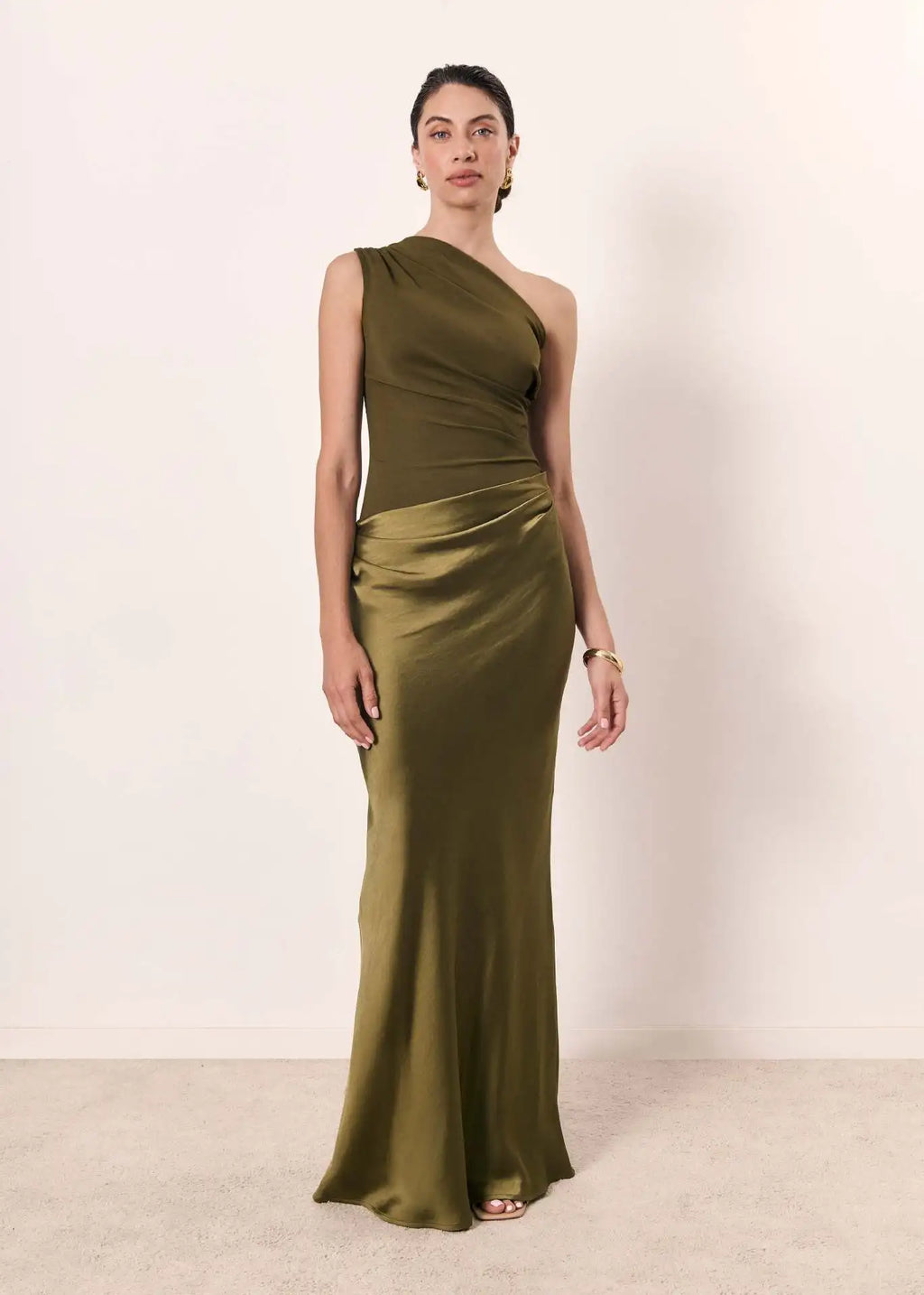 Sophia - Satin Set with One-Shoulder Dress