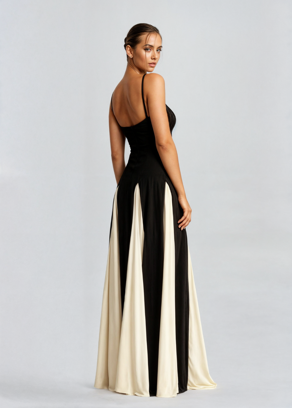 Irena – Elegant Maxi Dress