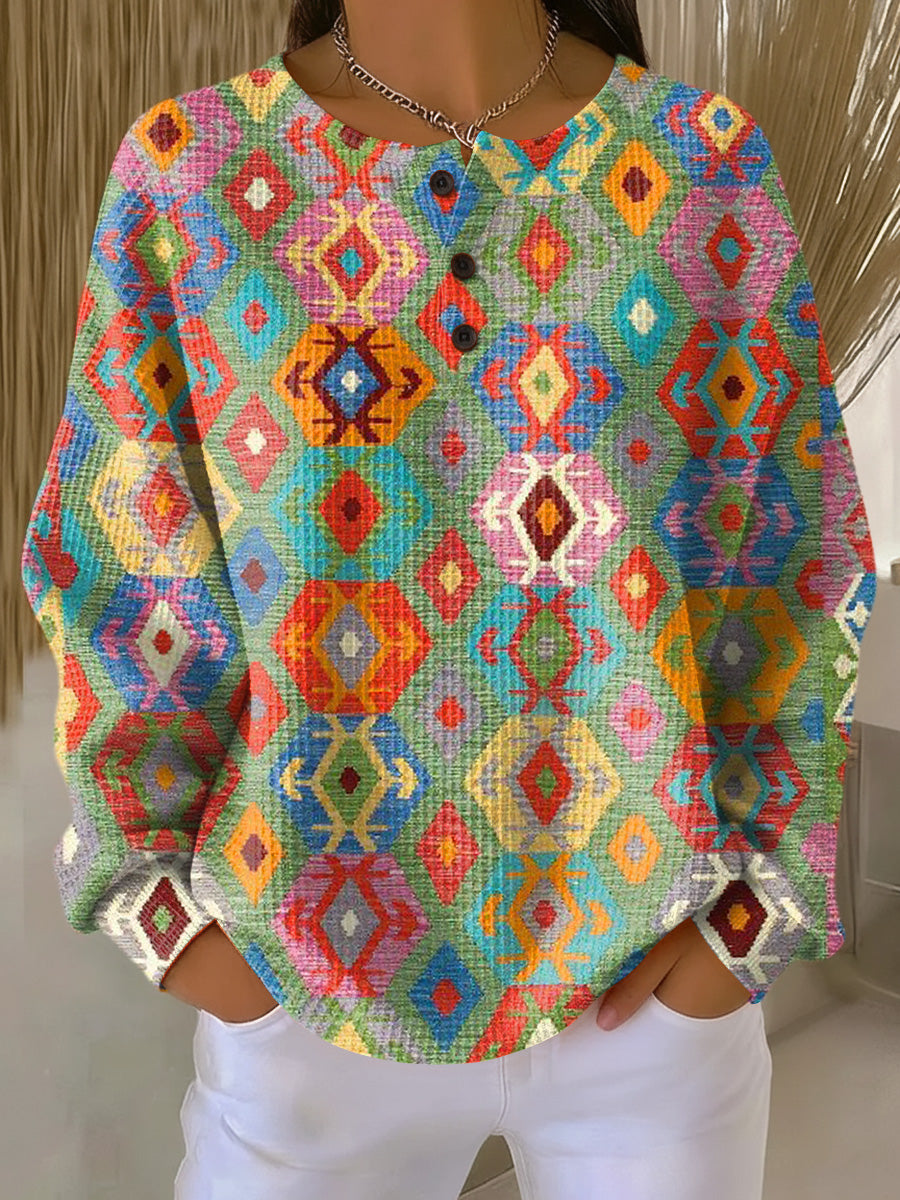 Tilde | Colorful Sweater with Plaid Pattern