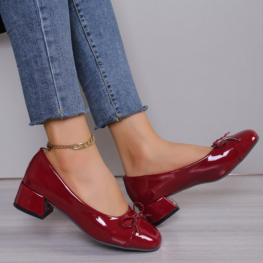 Thérèse | Shiny elegance and stable comfort