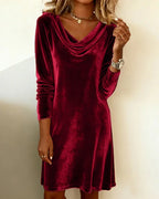 Serena – Luxe, flowing velvet dress