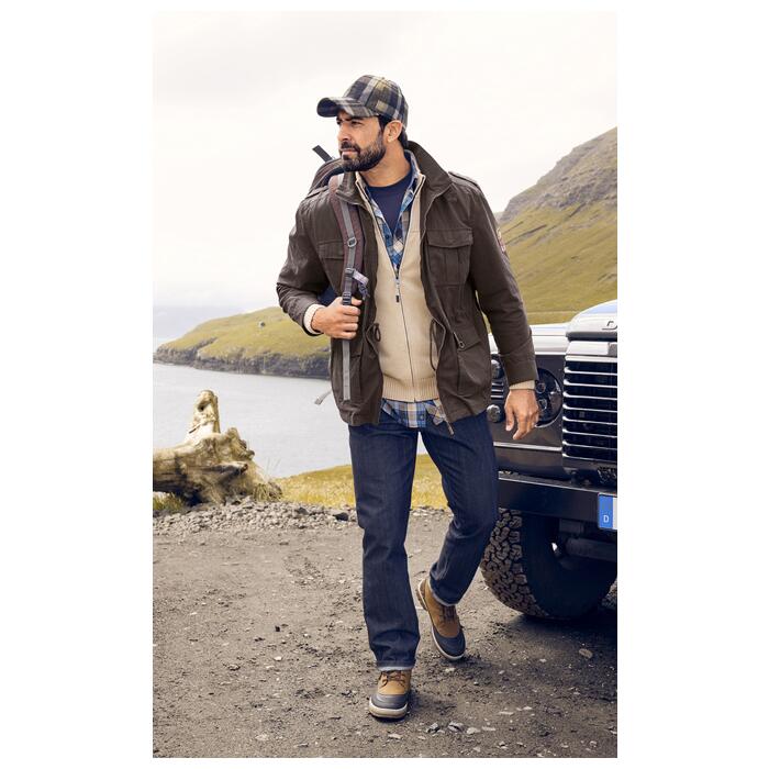 Men’s field jacket with adjustable waist